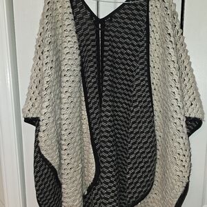 Trina Turk Black and Cream Knit Poncho